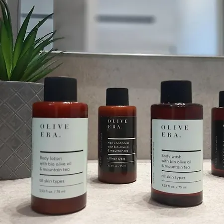 Luxury 1 Bedroom In * 伊利索斯