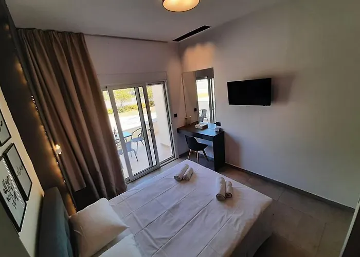 公寓 Luxury 1 Bedroom In 伊利索斯