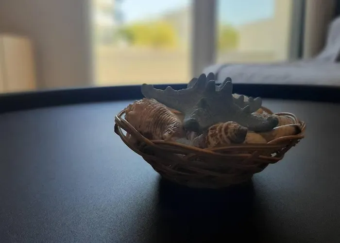 Luxury 1 Bedroom In * 이알리소스